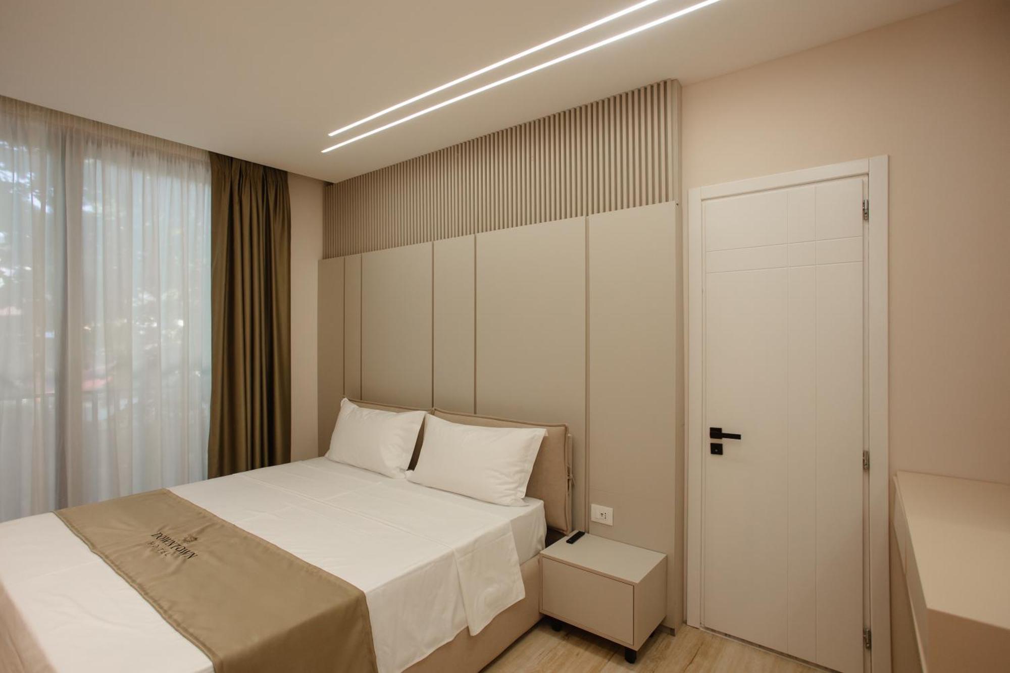 Downtown Hotel Shkodra Kültér fotó