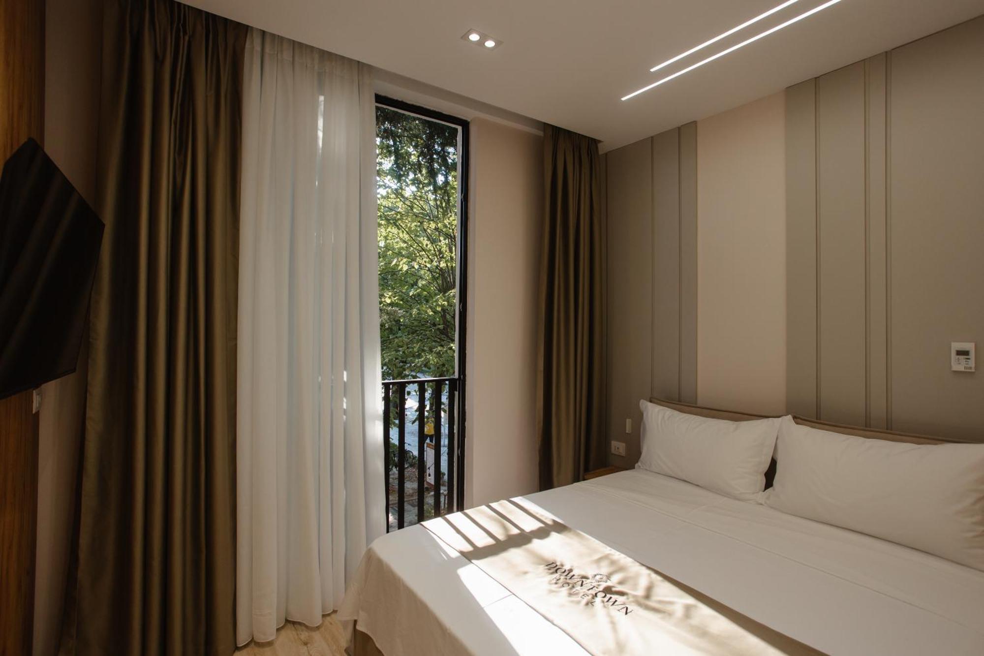 Downtown Hotel Shkodra Kültér fotó