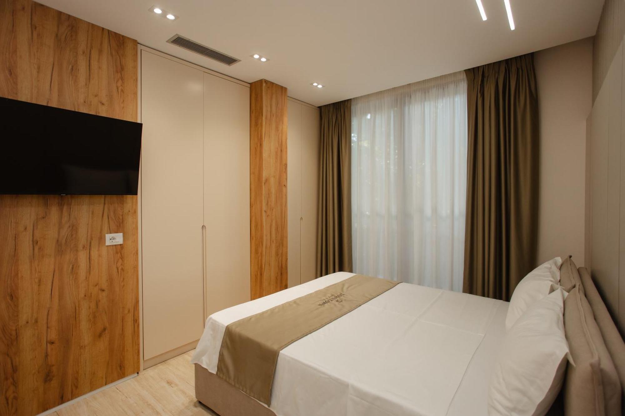 Downtown Hotel Shkodra Kültér fotó