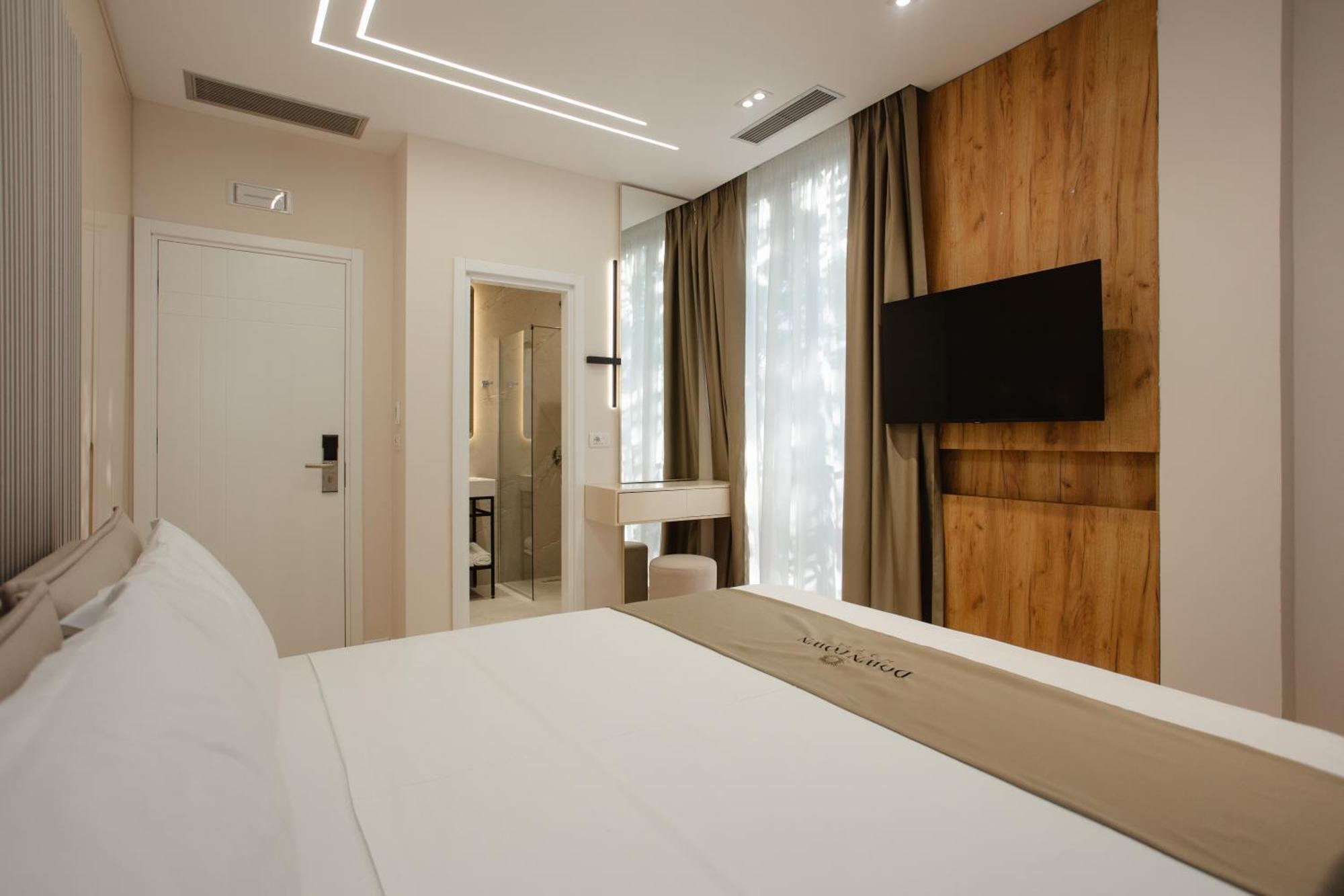 Downtown Hotel Shkodra Kültér fotó