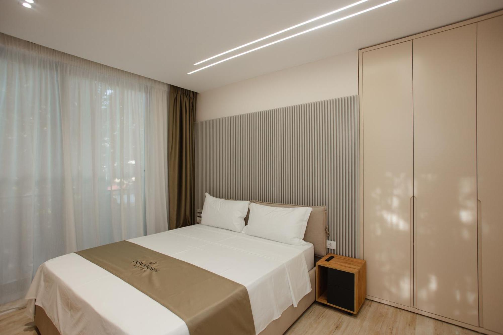 Downtown Hotel Shkodra Kültér fotó