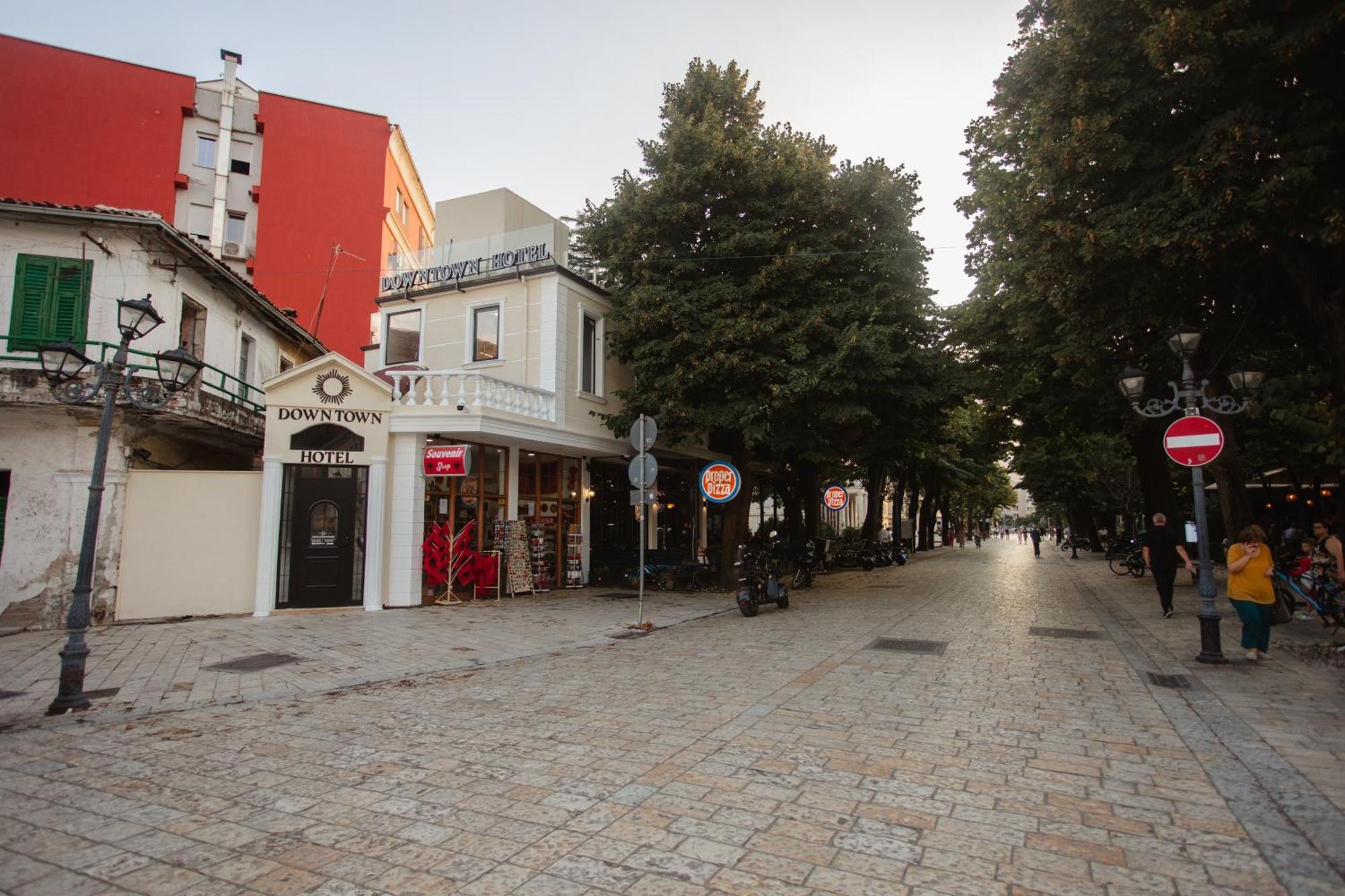 Downtown Hotel Shkodra Kültér fotó